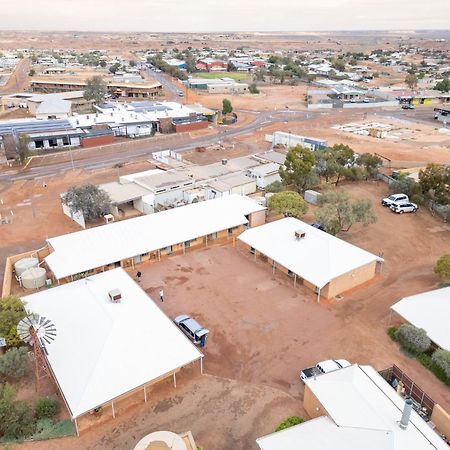 Mud Hut Motel Coober Pedy Exterior foto